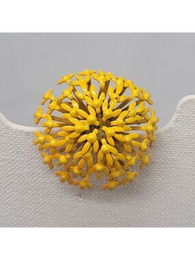 Vtg Yellow Floral Dome Brooch Metal Pin Mid-Century Flower Power Enamel 2" Colle